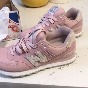 New balance sneakers 👟